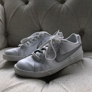 NWT!! Women’s Nikes Court Royale Sneakers
